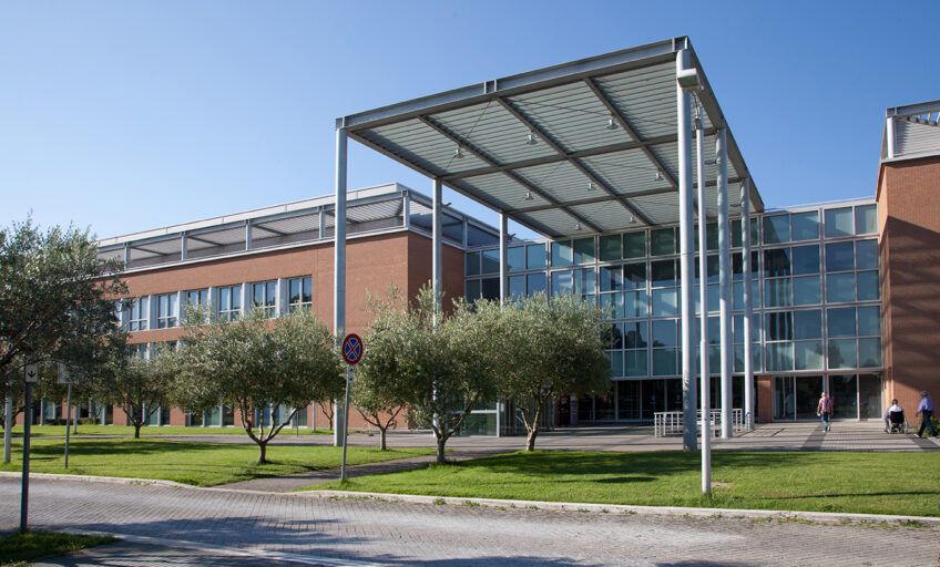 Ingresso_Policlinico_03